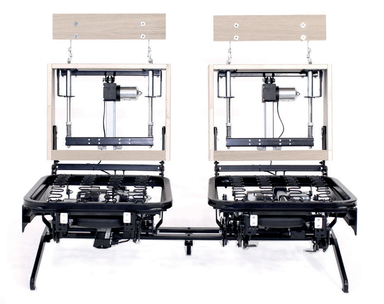 CARRERA SOFA - Recliner / Lift Swivel